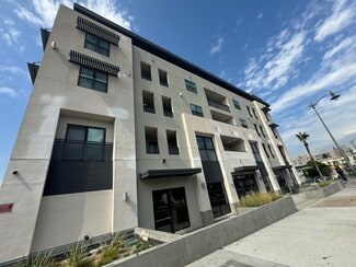 Plus de détails pour 111-121 S Soto St, Los Angeles, CA - Bureau/Local commercial, Local commercial à louer