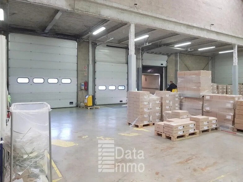 3 Rue De La Marne, Saint-Thibault-des-Vignes à louer - Photo de l’immeuble – Image 3 sur 7