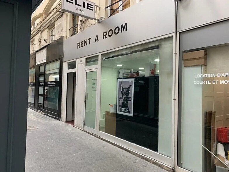Local commercial dans Paris à louer - Photo de l’immeuble – Image 2 sur 4