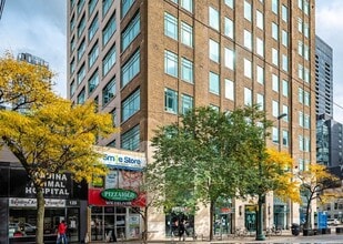 119 Spadina Ave, Toronto, ON à louer Photo intérieure– Image 2 sur 28