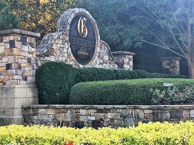 5400 Laurel Springs Pky, Suwanee, GA à vendre - Photo de l’immeuble – Image 3 sur 17