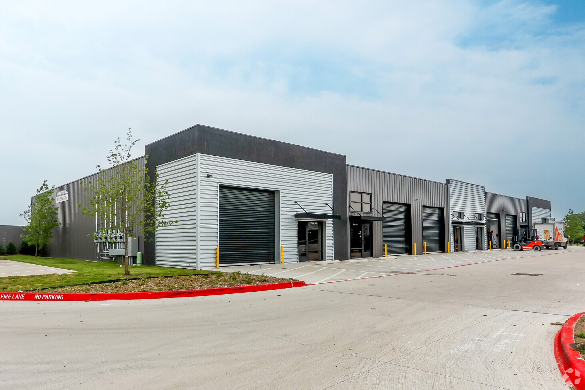 414 Metro Park Dr, McKinney, TX à louer Photo principale– Image 1 sur 9