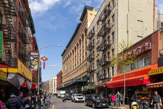 Plus de détails pour 128-138 Mott St, New York, NY - Bureau à vendre