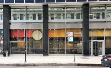 77 E Adams St, Chicago, IL à louer Photo de l’immeuble– Image 1 sur 8