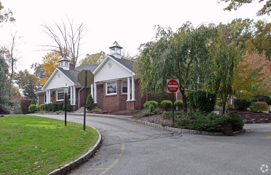185 US Highway 206 S, Roxbury, NJ à louer - Photo de l’immeuble – Image 2 sur 7