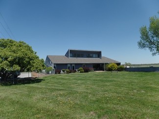 Plus de détails pour 206 Rushing Dr, Herrin, IL - Local commercial à vendre