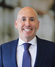 Peter Strauss
