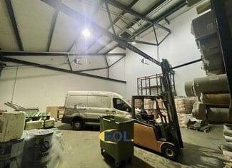 Plus de détails pour 70 Rue Ambroise Croizat, Saint-Denis - Industriel/Logistique à louer