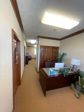 301-309 Artillery Park Dr, Fort Mitchell, KY à louer Photo intérieure– Image 2 sur 8