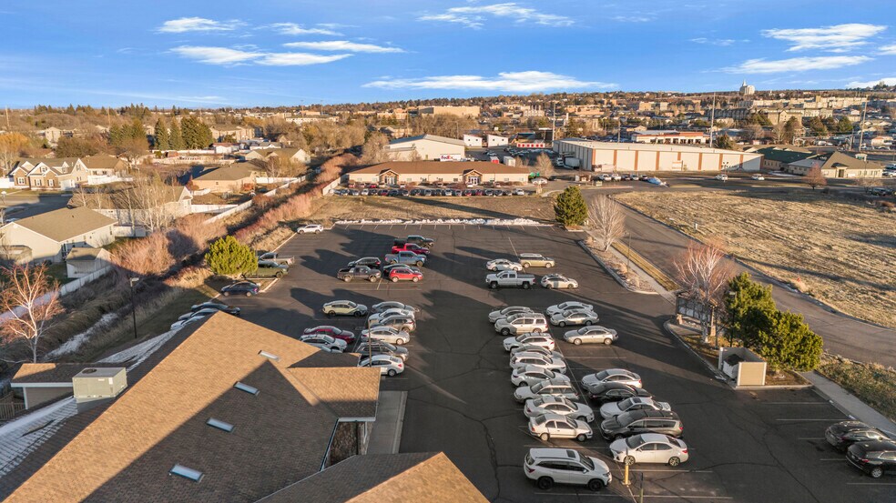 346 Grand Loop, Rexburg, ID à louer - Photo de l’immeuble – Image 3 sur 8