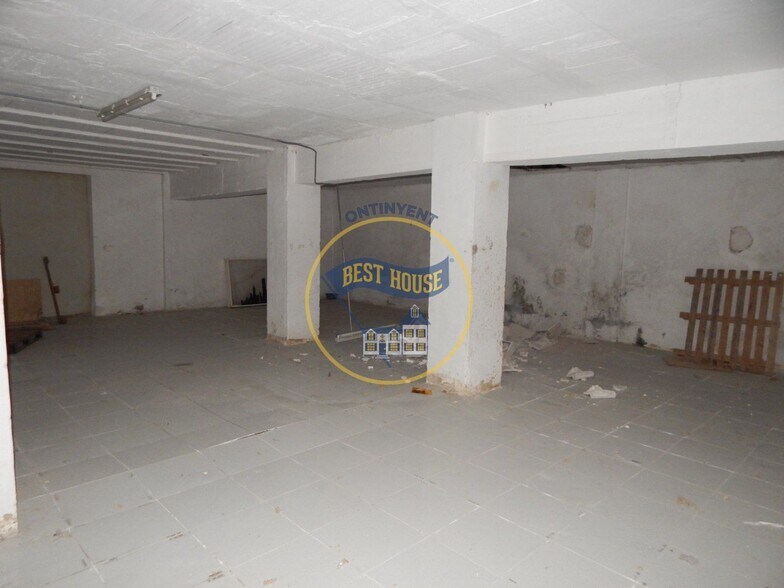 Industriel/Logistique dans Albaida, Valencia à vendre - Photo de l’immeuble – Image 2 sur 18