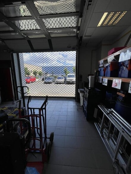 Bureau dans Nanterre à louer - Photo de l’immeuble – Image 2 sur 30