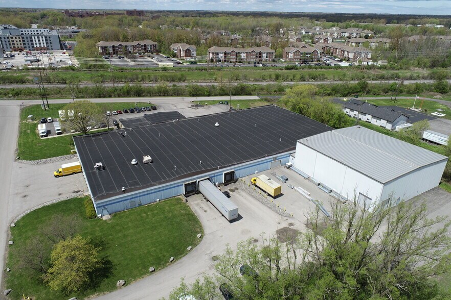 350 Commerce Dr, Rochester, NY à louer - Aérien – Image 2 sur 9
