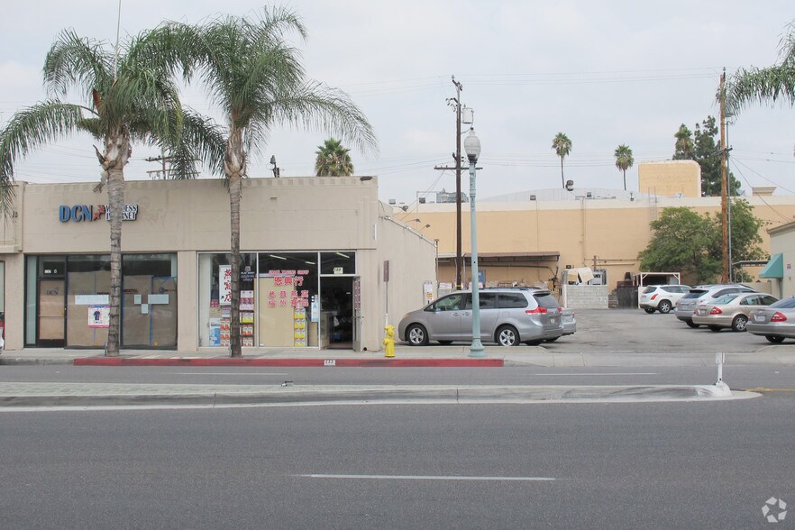 133 W Garvey Ave, Monterey Park, CA à louer - Photo de l’immeuble – Image 3 sur 4