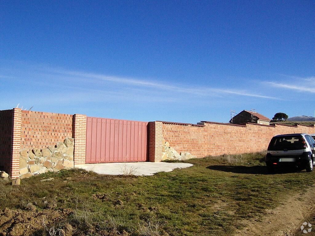 Terrain dans Mediana de Voltoya, Ávila à vendre Photo principale– Image 1 sur 5