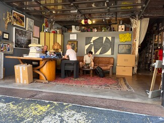 Plus de détails pour 36 Waverly Ave, Brooklyn, NY - Local d'activités à louer