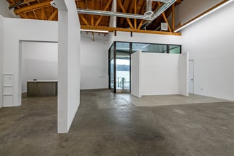 1939 S Santa Fe Ave, Los Angeles, CA à louer Photo intérieure– Image 2 sur 2