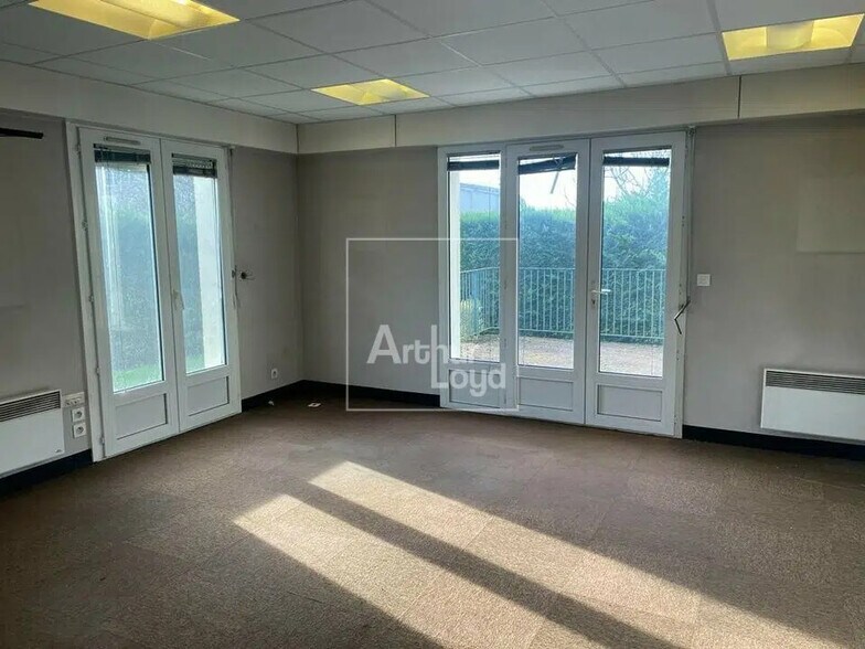 1 Rue Lucien Gaulard, Melun à vendre - Photo de l’immeuble – Image 2 sur 5