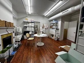 410 W Jones St, Savannah, GA à louer Photo intérieure– Image 1 sur 10