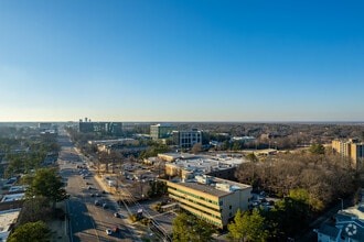 6584 Poplar Ave, Memphis, TN - Vue aérienne vue de carte