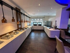 113-115 Seaside Rd, Eastbourne à louer Photo intérieure– Image 1 sur 3