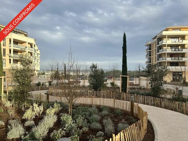 Plus de détails pour Local commercial à vendre