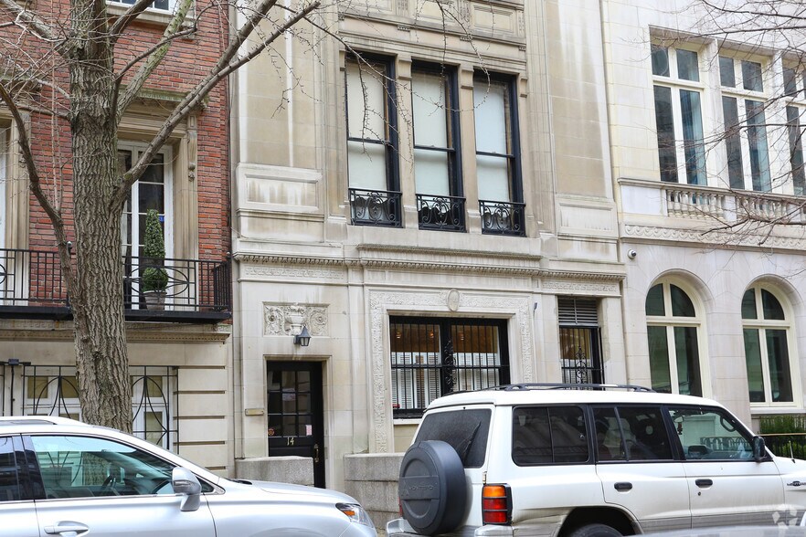 14 E 73rd St, New York, NY à vendre - Photo de l’immeuble – Image 2 sur 2