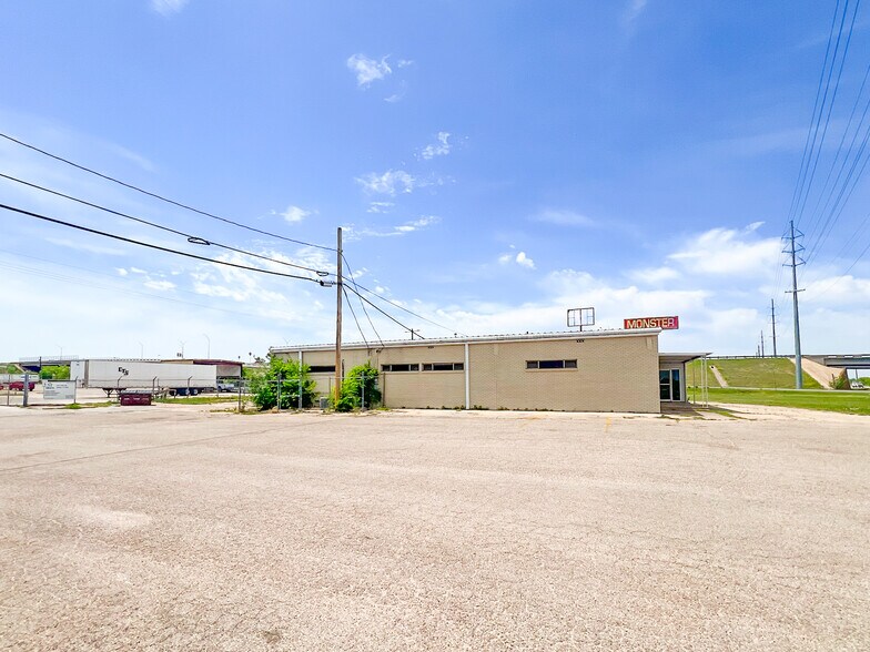2601 E US Highway 80, Abilene, TX à louer - Photo de l’immeuble – Image 3 sur 28