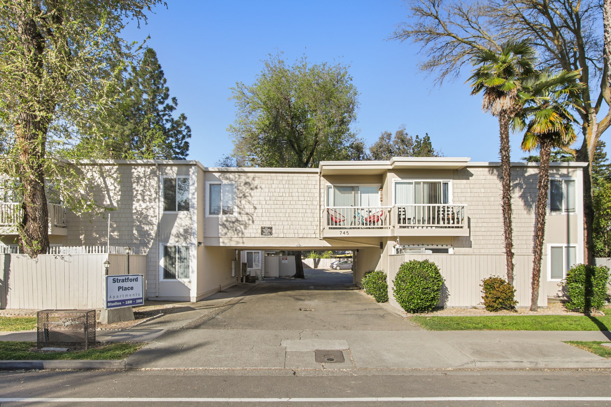745 F St, Davis, CA à vendre Photo principale– Image 1 sur 32