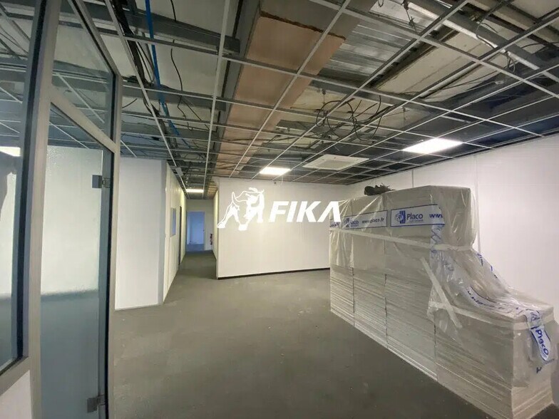 Bureau dans Toulouse à louer - Photo de l’immeuble – Image 2 sur 7