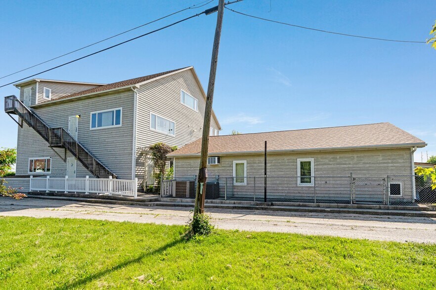 347 N Buffalo St, Warsaw, IN à vendre - Photo de l’immeuble – Image 3 sur 43
