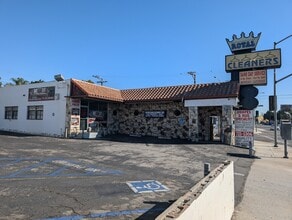 2600 W Beverly Blvd, Montebello, CA à louer Photo intérieure– Image 2 sur 5