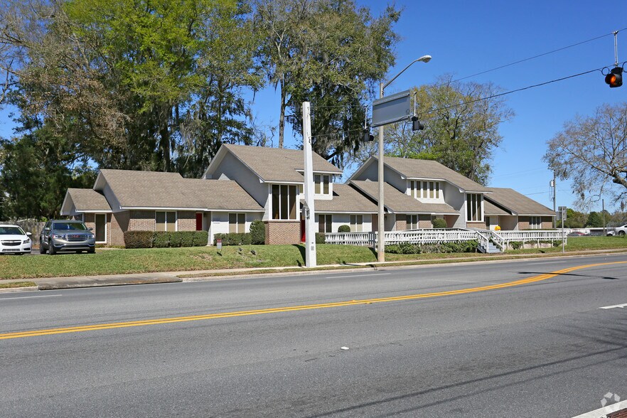 725 SE Baya Ave, Lake City, FL à vendre - Photo principale – Image 1 sur 2
