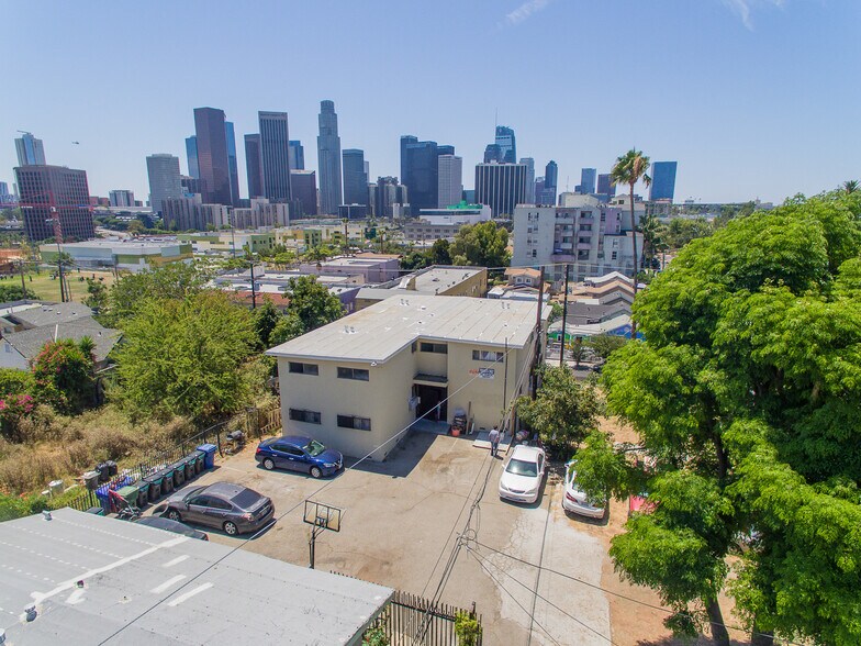 311 Firmin st, Los Angeles, CA à vendre - Photo de l’immeuble – Image 2 sur 25