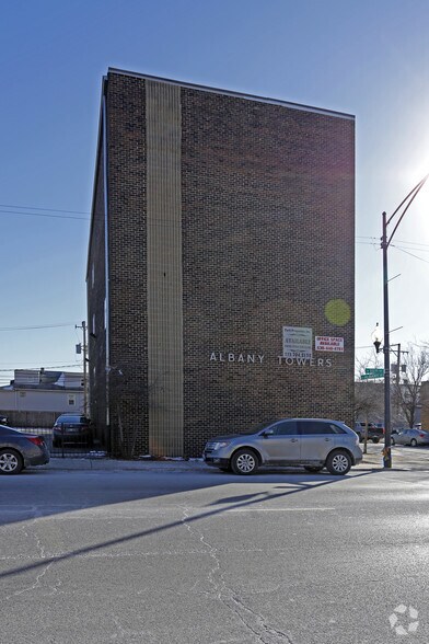 3055 W 111th St, Chicago, IL à louer - Photo de l’immeuble – Image 3 sur 5