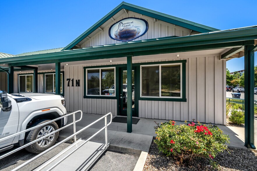 71-75 N Main St, Templeton, CA à louer - Photo de l’immeuble – Image 3 sur 34
