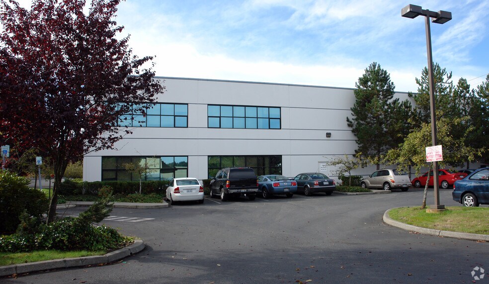 14700 NE 95th St, Redmond, WA à louer - Photo de l’immeuble – Image 1 sur 5