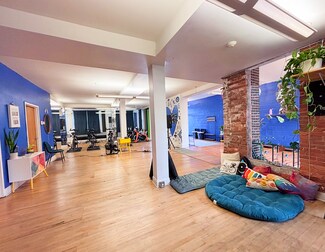 Plus de détails pour 27-29 E 5th Ave, Columbus, OH - Bureau/Local commercial à louer