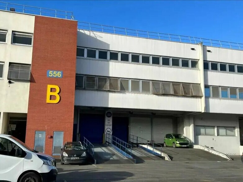Bureau dans Saint-Ouen-sur-Seine à louer - Photo de l’immeuble – Image 3 sur 3