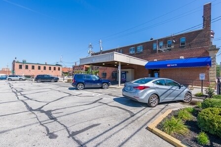 4084-4098 Erie St, Willoughby, OH à louer - Photo de l’immeuble – Image 2 sur 12