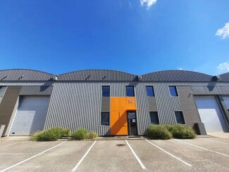 Plus de détails pour Bureau, Local d'activités à louer