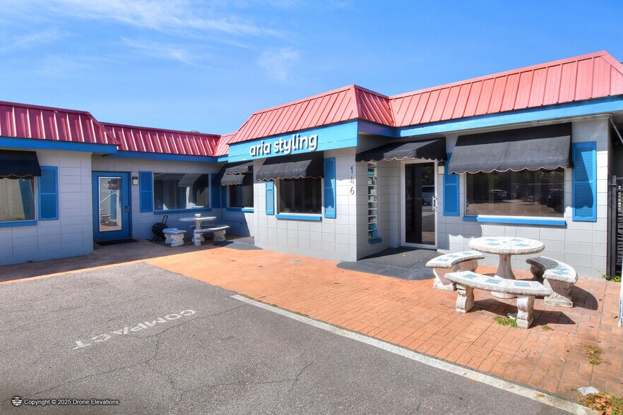 146 W Robertson St, Brandon, FL à vendre - Photo de l’immeuble – Image 3 sur 15
