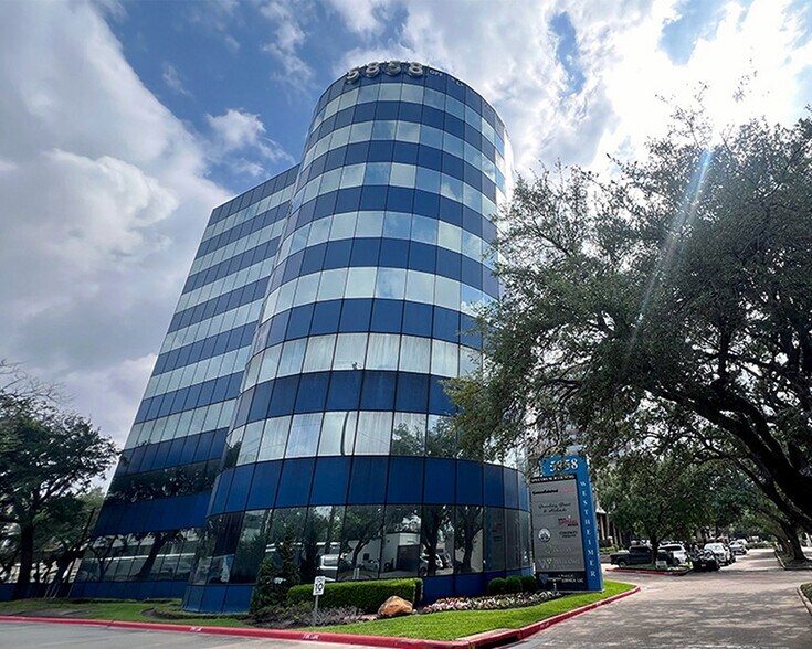 5858 Westheimer Rd, Houston, TX à louer - Photo de l’immeuble – Image 3 sur 8