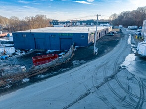 55 Industrial Cir, Lincoln, RI à vendre Photo de l’immeuble– Image 2 sur 3