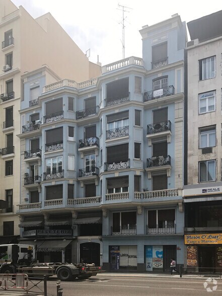Calle De San Bernardo, 15, Madrid, Madrid à louer - Photo principale – Image 1 sur 1