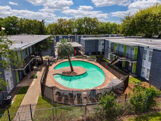 Plus de détails pour 3499 Evergreen Dr, Houston, TX - Logement à vendre