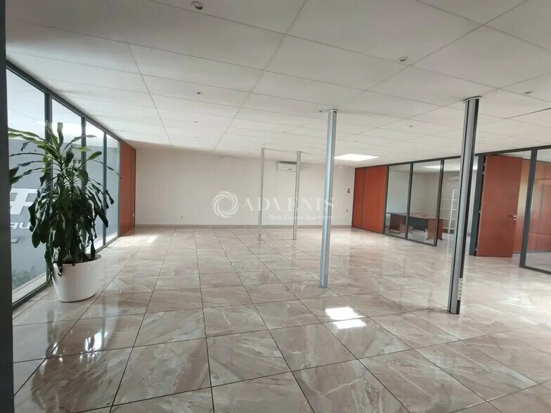 Bureau dans Montpellier à louer - Photo de l’immeuble – Image 1 sur 4