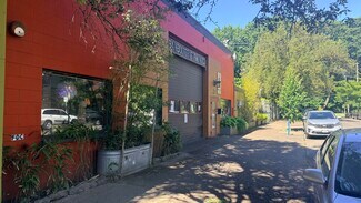 Plus de détails pour 2104 N Willis Blvd, Portland, OR - Local commercial à louer