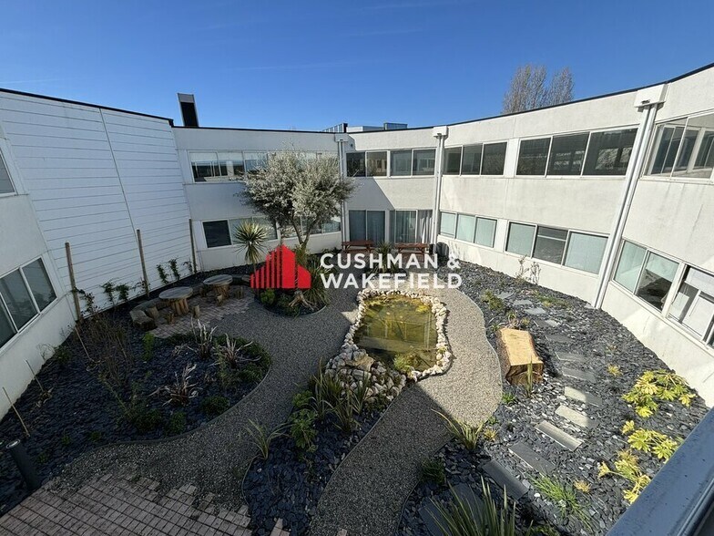 14 Rue Michel Labrousse, Toulouse à louer - Photo de l’immeuble – Image 2 sur 13