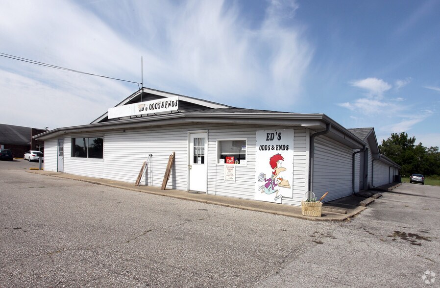 960 Morton Ave, Martinsville, IN à vendre - Photo principale – Image 1 sur 10